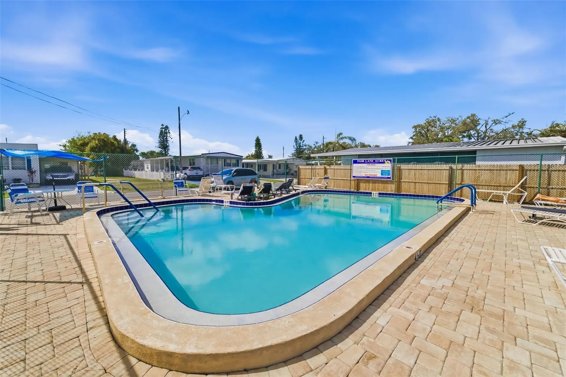 812 50th Avenue Terrace W Bradenton FL 34207