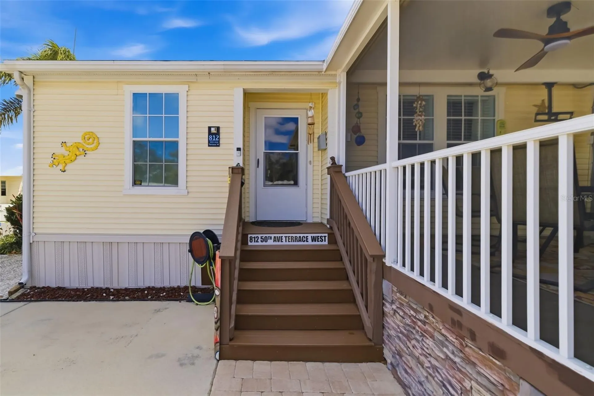 812 50th Avenue Terrace W Bradenton FL 34207