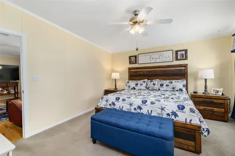 812 50th Avenue Terrace W Bradenton FL 34207