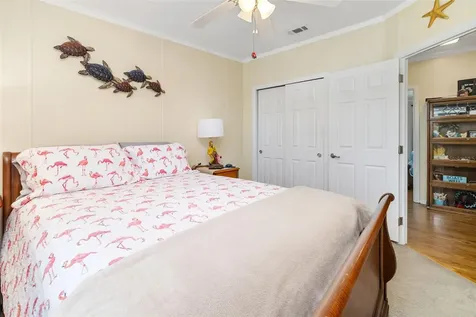 812 50th Avenue Terrace W Bradenton FL 34207
