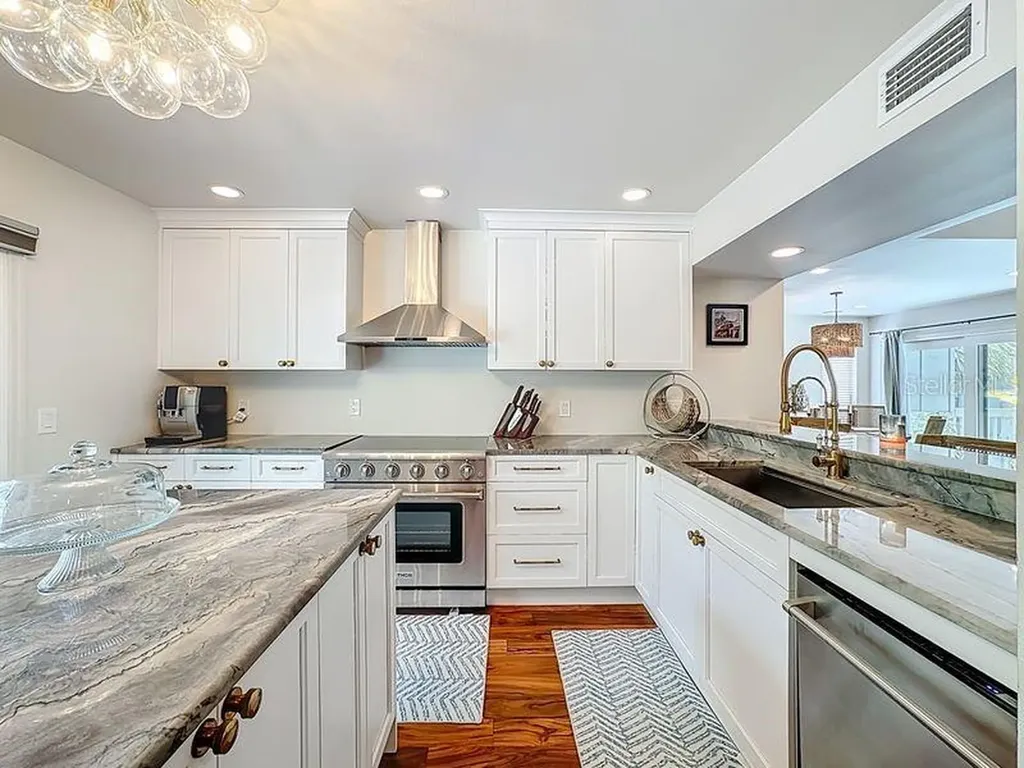 1445 Landings Circle Sarasota FL 34231