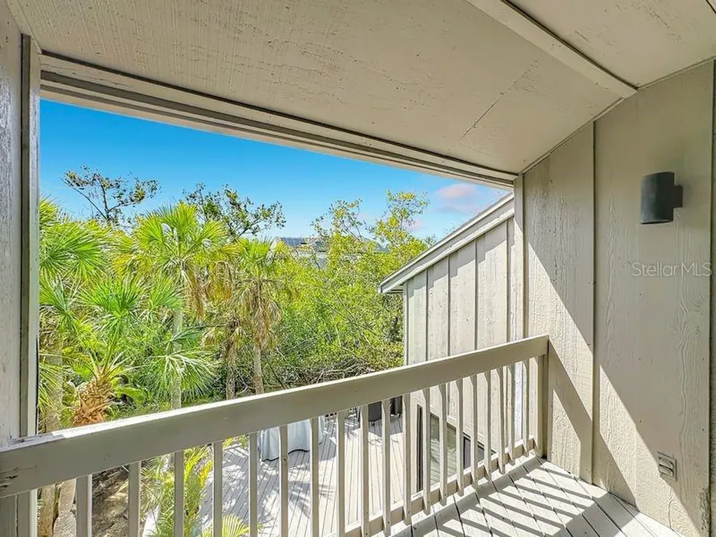 1445 Landings Circle Sarasota FL 34231