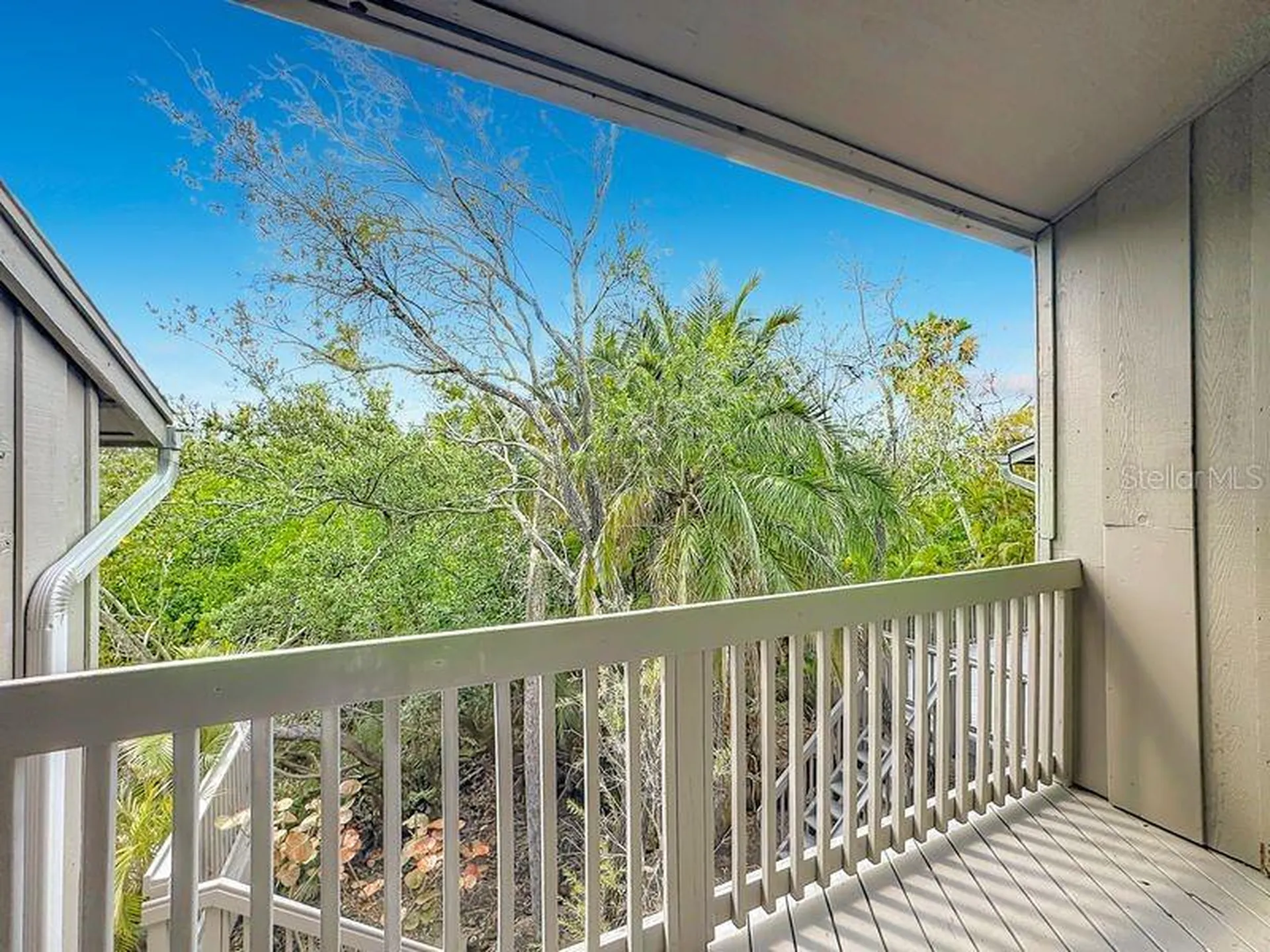1445 Landings Circle Sarasota FL 34231