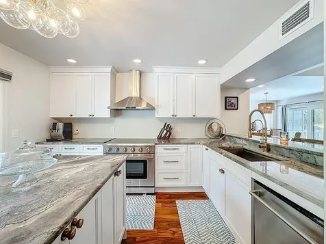 1445 Landings Circle Sarasota FL 34231