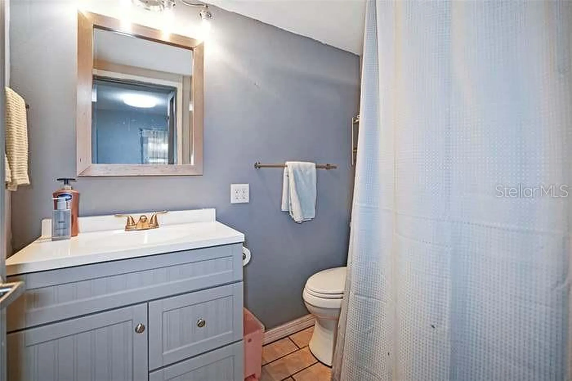 2650 25th Avenue N St Petersburg FL 33713