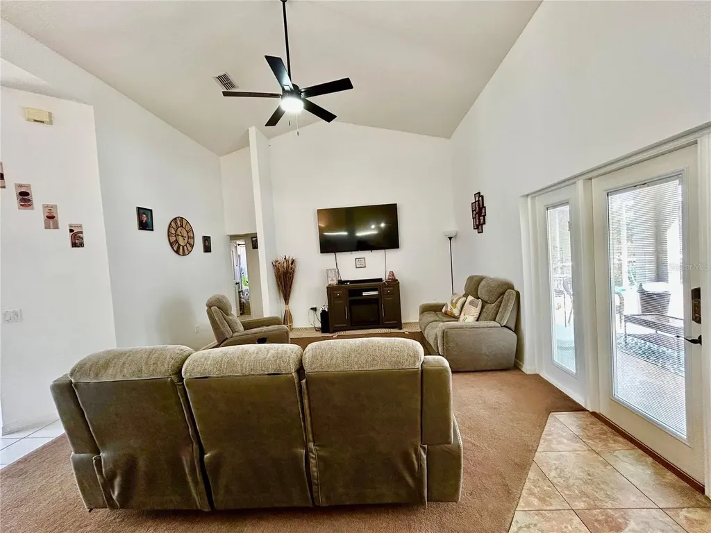 2085 Raymond Drive St Cloud FL 34769