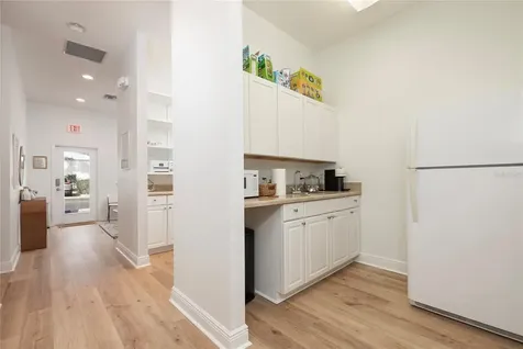 801 2nd Street N Safety Harbor FL 34695