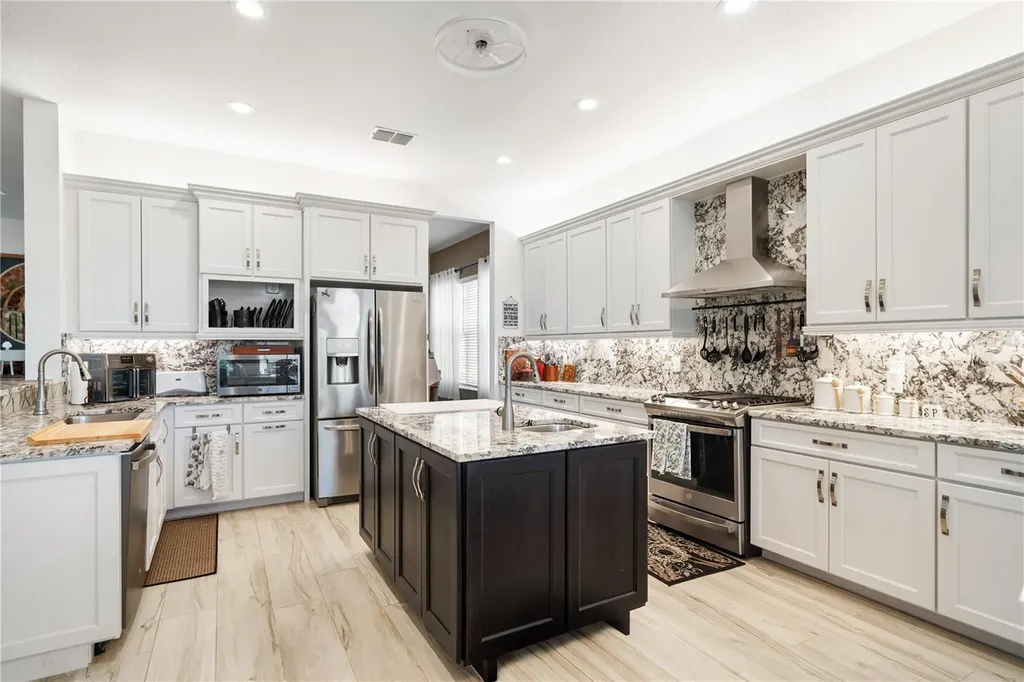 4924 Pamplona Court Wimauma FL 33598