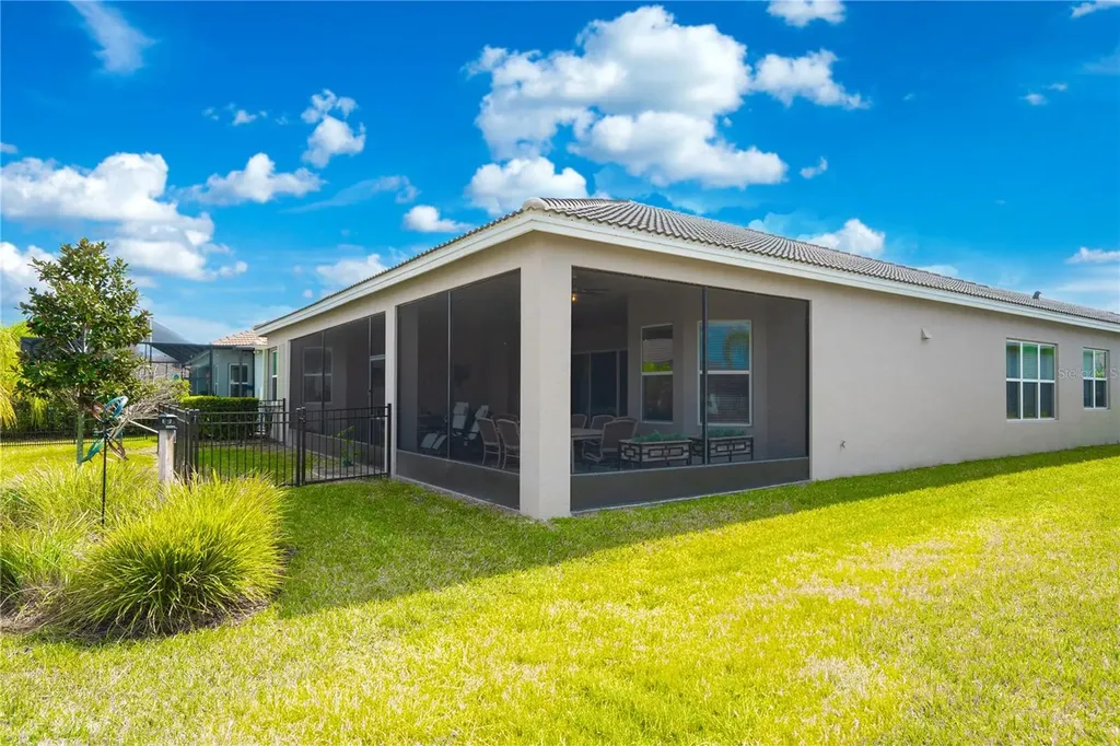 4924 Pamplona Court Wimauma FL 33598