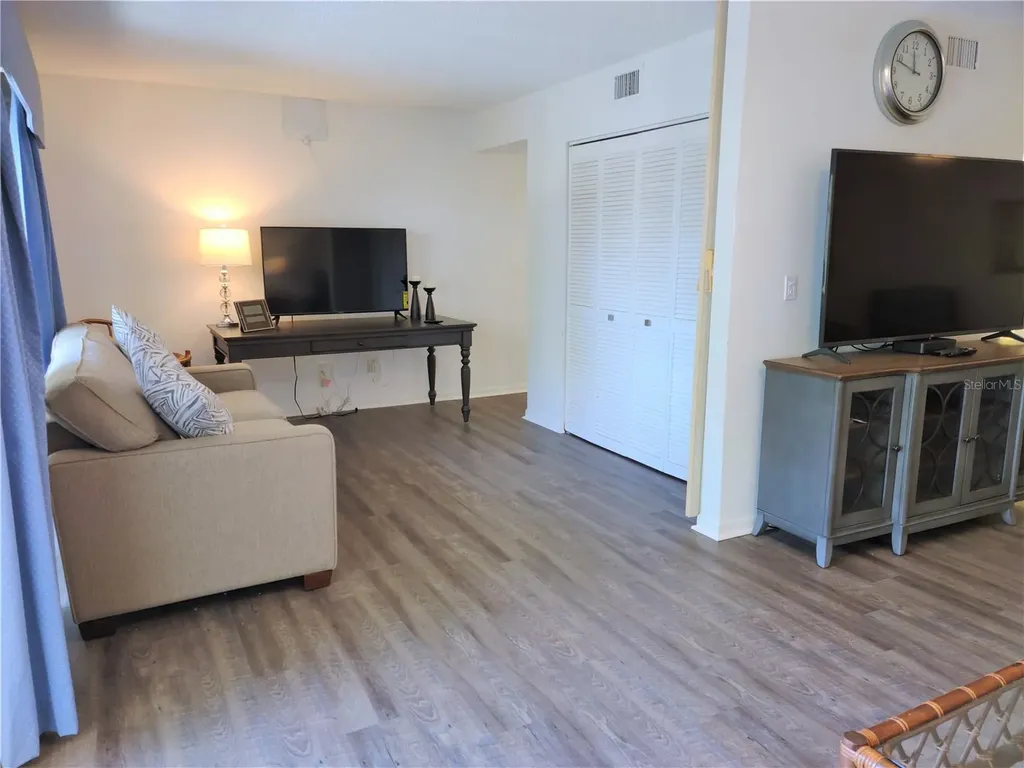 650 Bird Bay Drive E Venice FL 34285