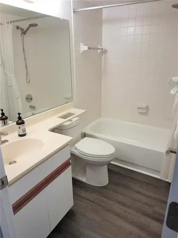 650 Bird Bay Drive E Venice FL 34285