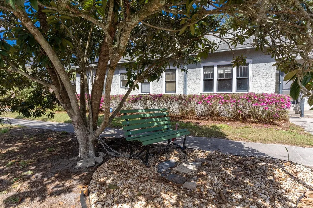 1106 NE 4th Street Gainesville FL 32601