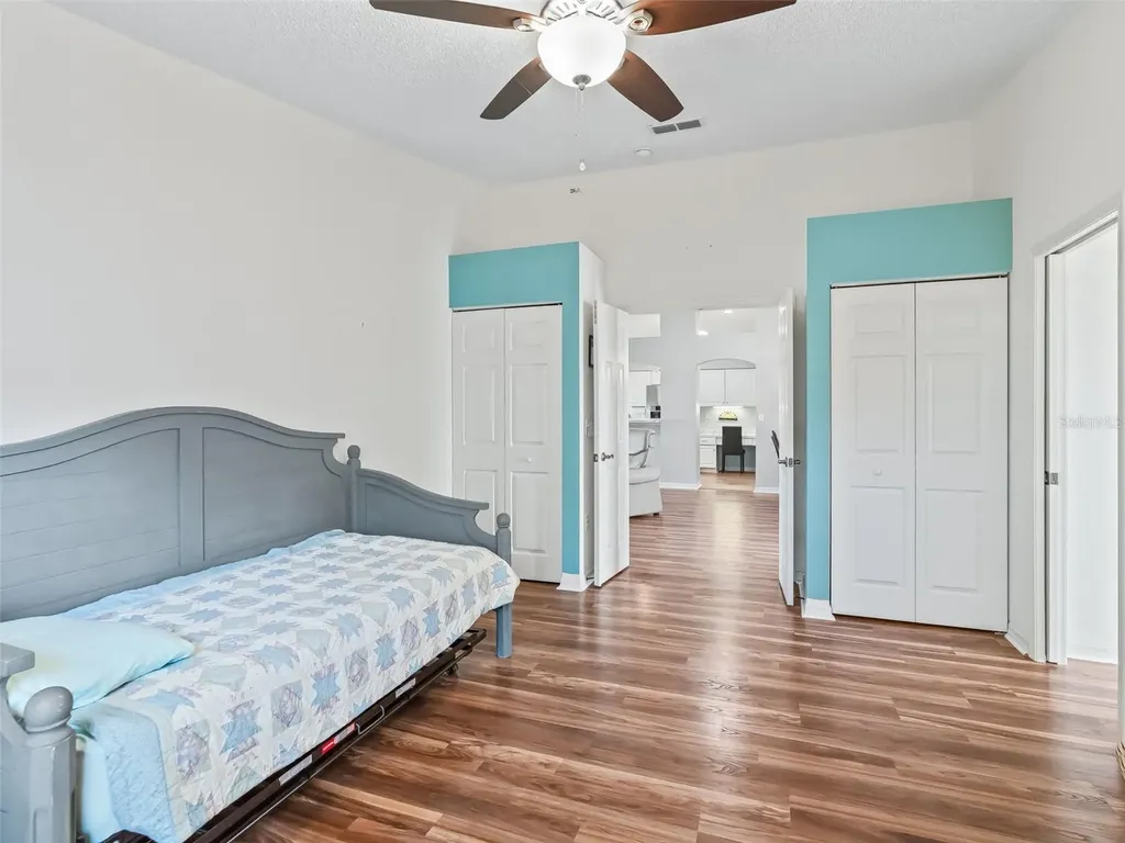 32833 Timberwood Drive Leesburg FL 34748