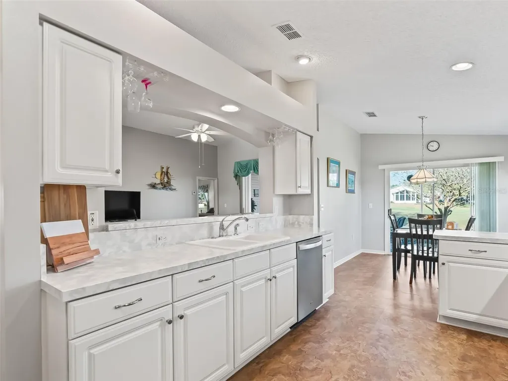 32833 Timberwood Drive Leesburg FL 34748