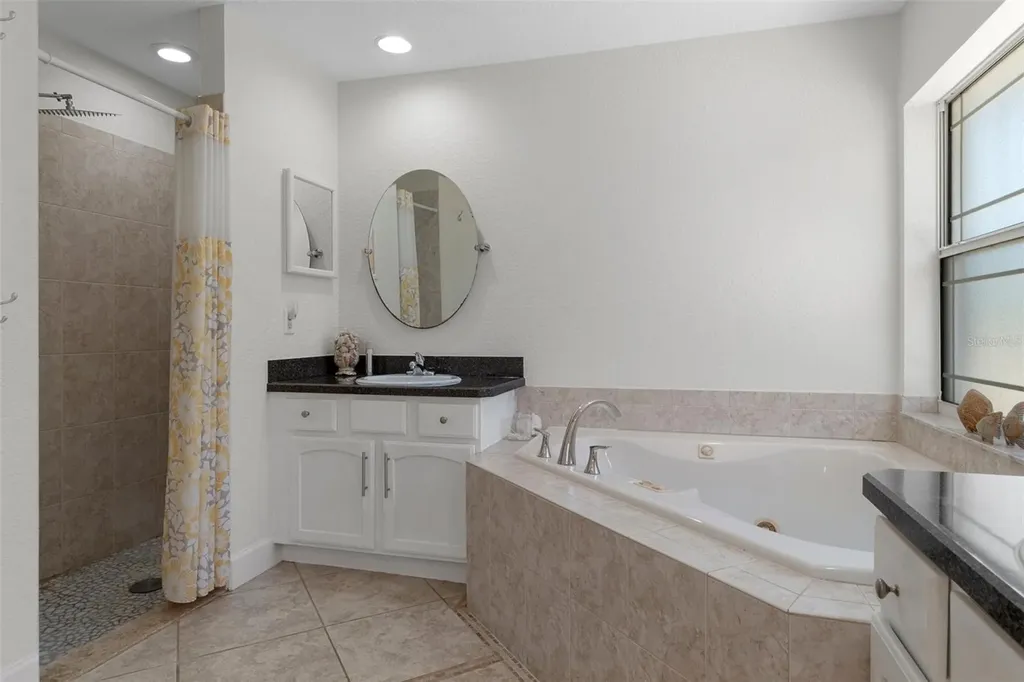 8623 N Dora Way Dunnellon FL 34434