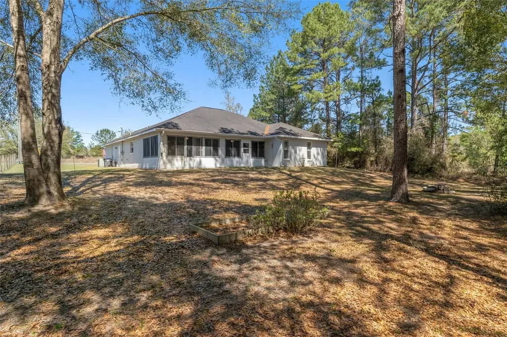 8623 N Dora Way Dunnellon FL 34434