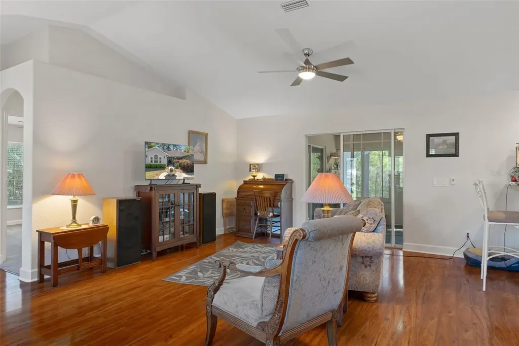 8623 N Dora Way Dunnellon FL 34434