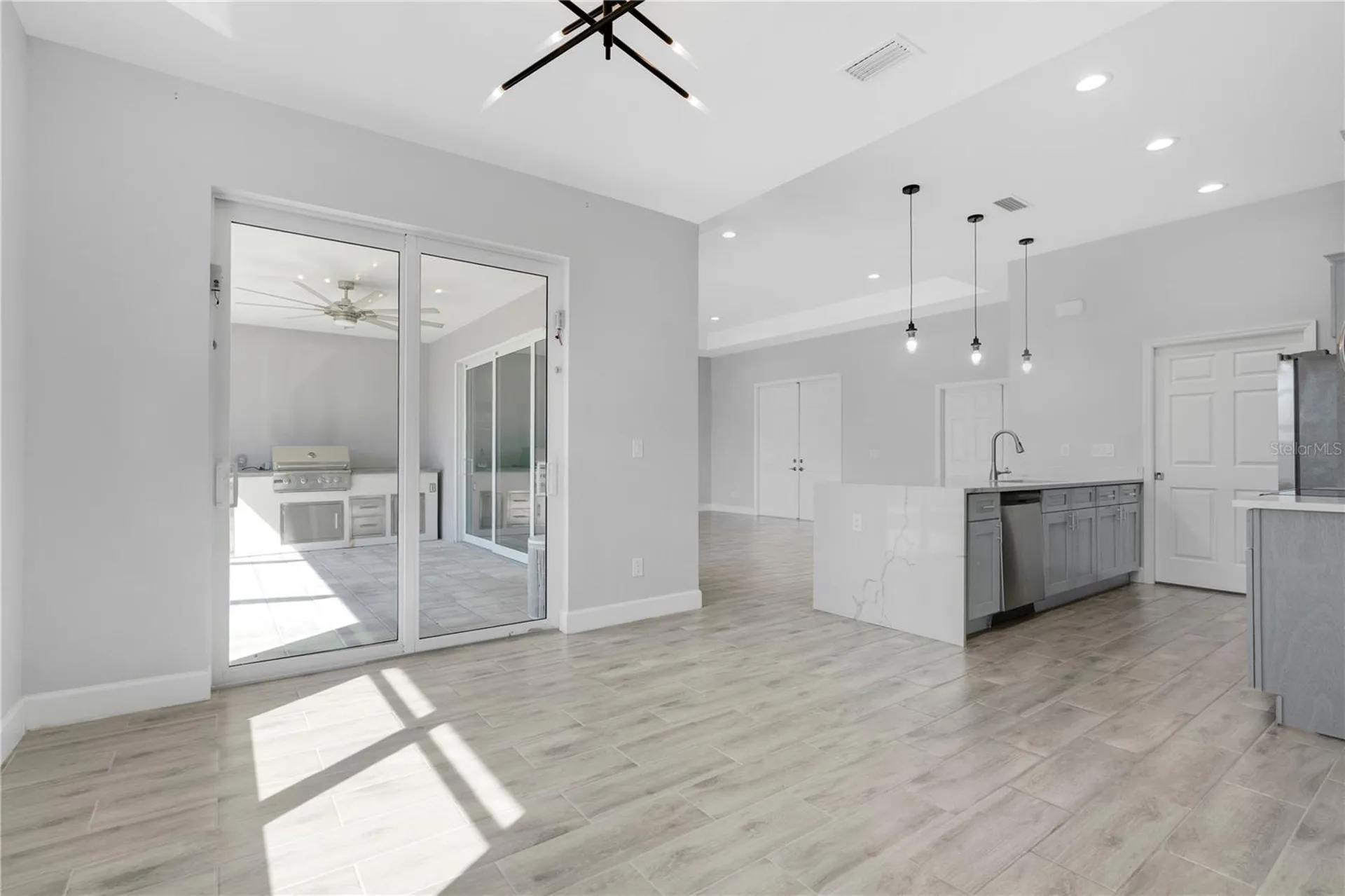 1306 NE 2nd Avenue Cape Coral FL 33909