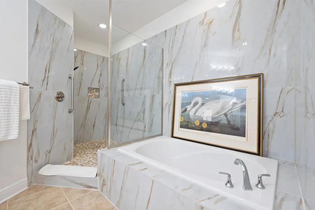 1030 Bellasol Way Apollo Beach FL 33572