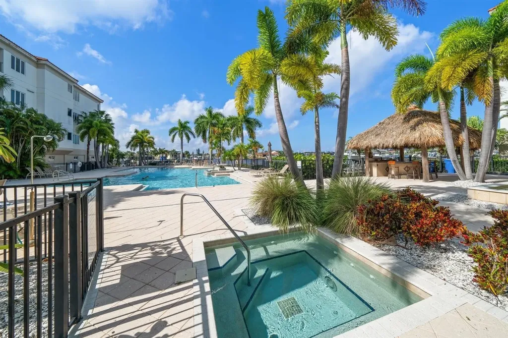 1030 Bellasol Way Apollo Beach FL 33572