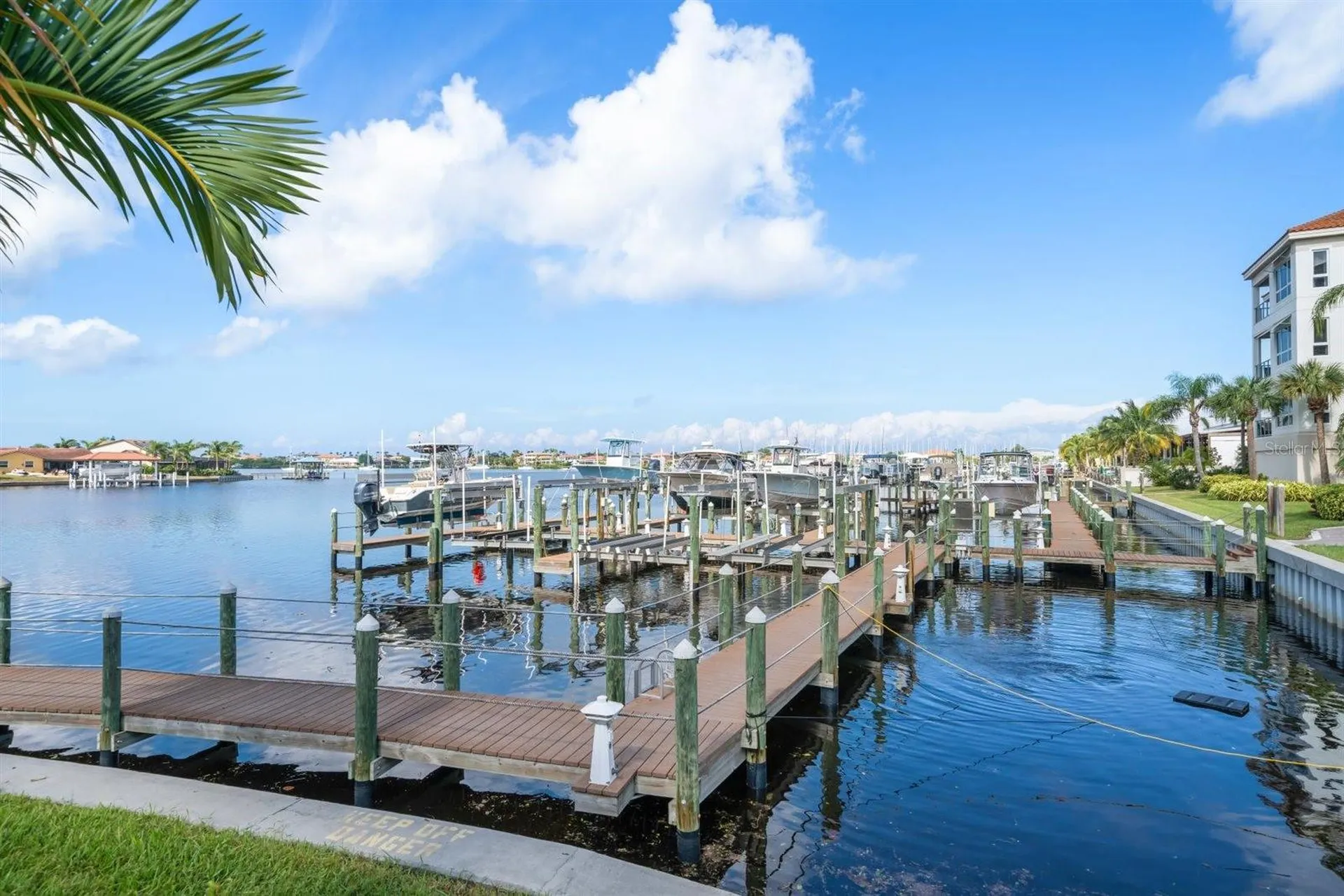 1030 Bellasol Way Apollo Beach FL 33572