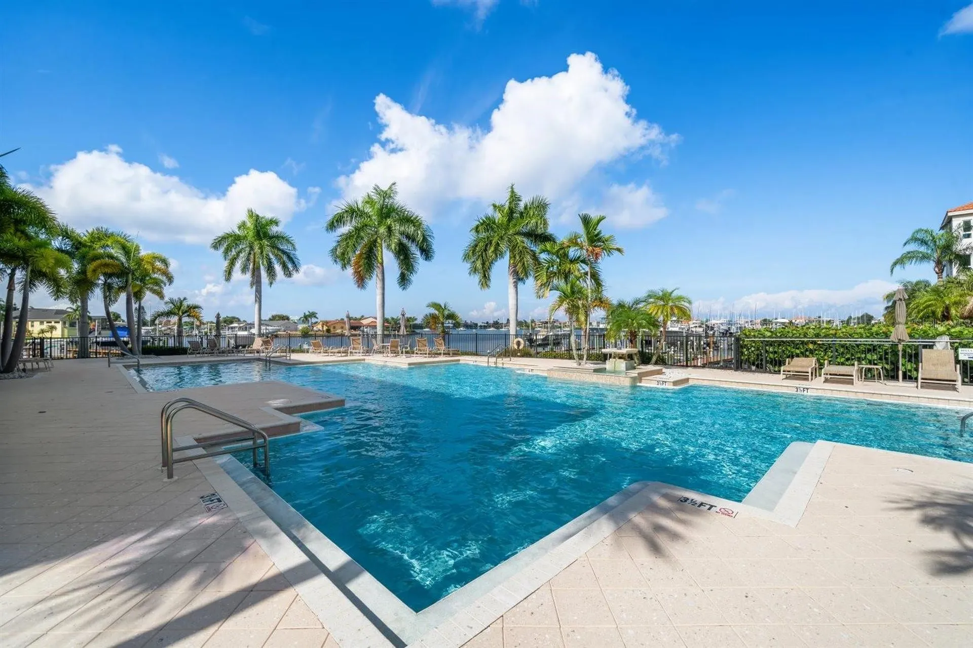 1030 Bellasol Way Apollo Beach FL 33572
