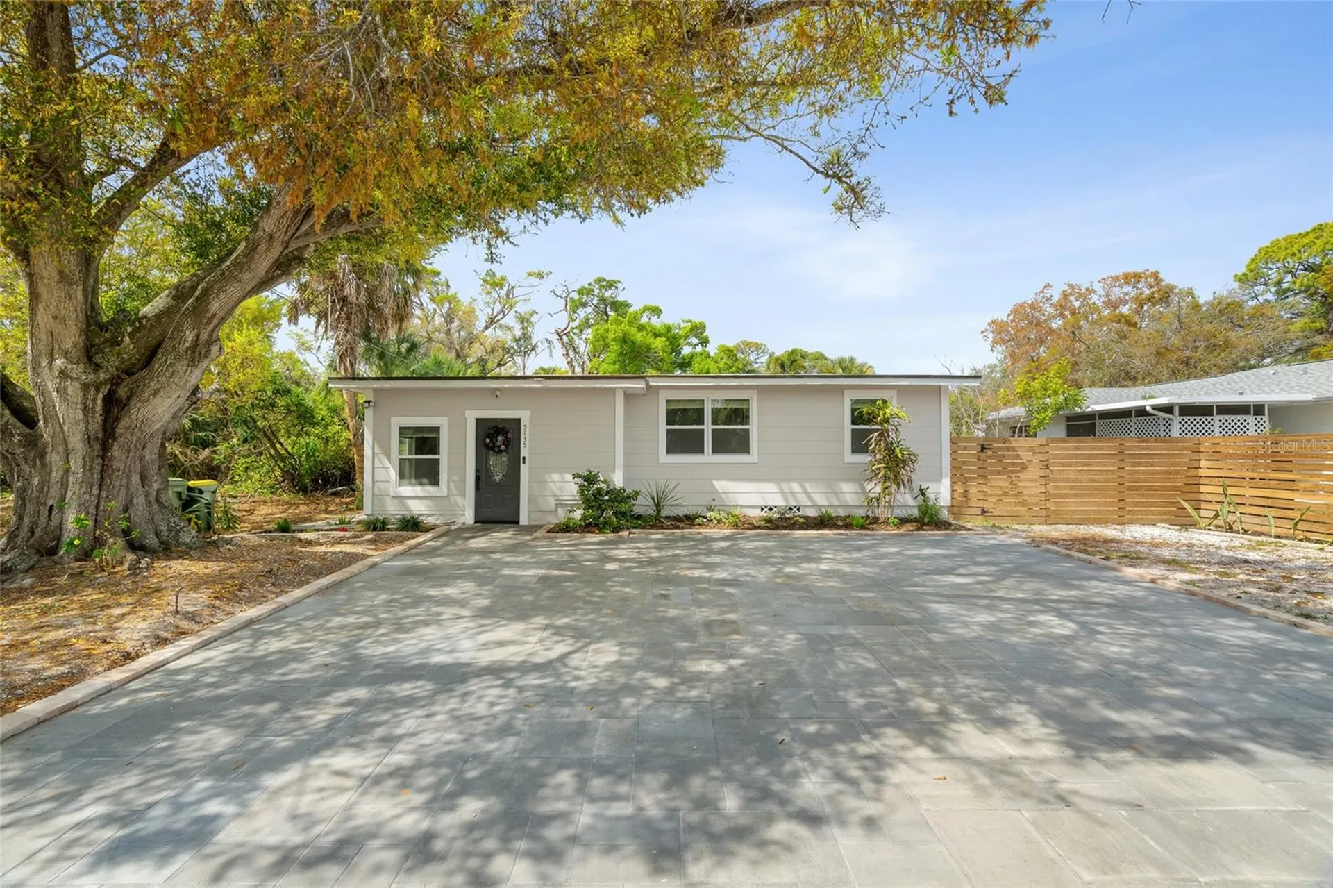 5135 Old Bradenton Road Sarasota FL 34234
