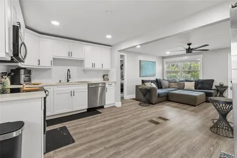 5135 Old Bradenton Road Sarasota FL 34234