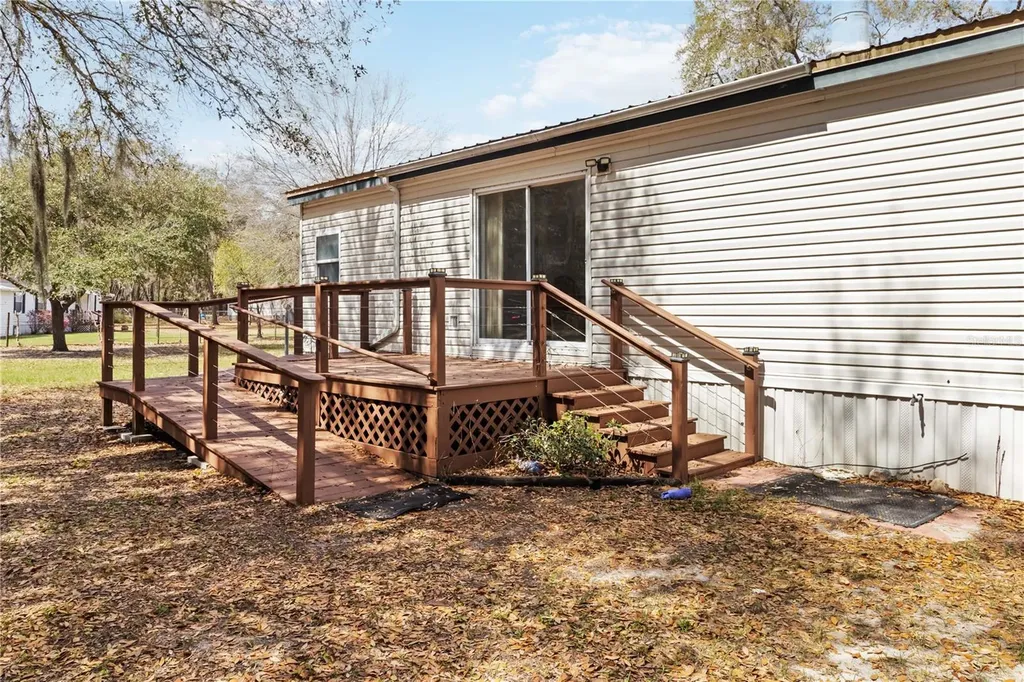 2903 Pritcher Manor Court Lithia FL 33547