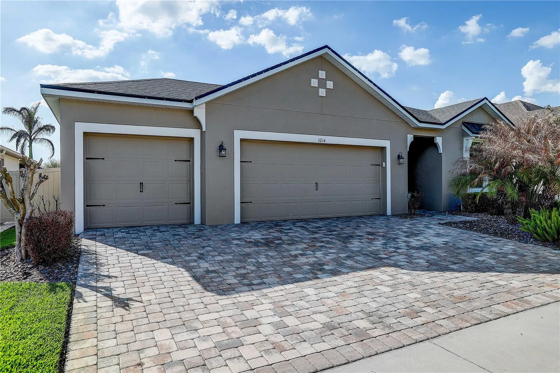 1014 Night Song Street Valrico FL 33594
