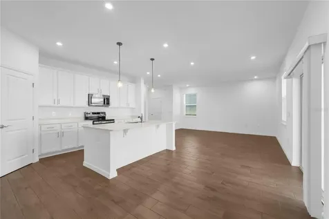 5472 Meadow Walk Drive Davenport FL 33837