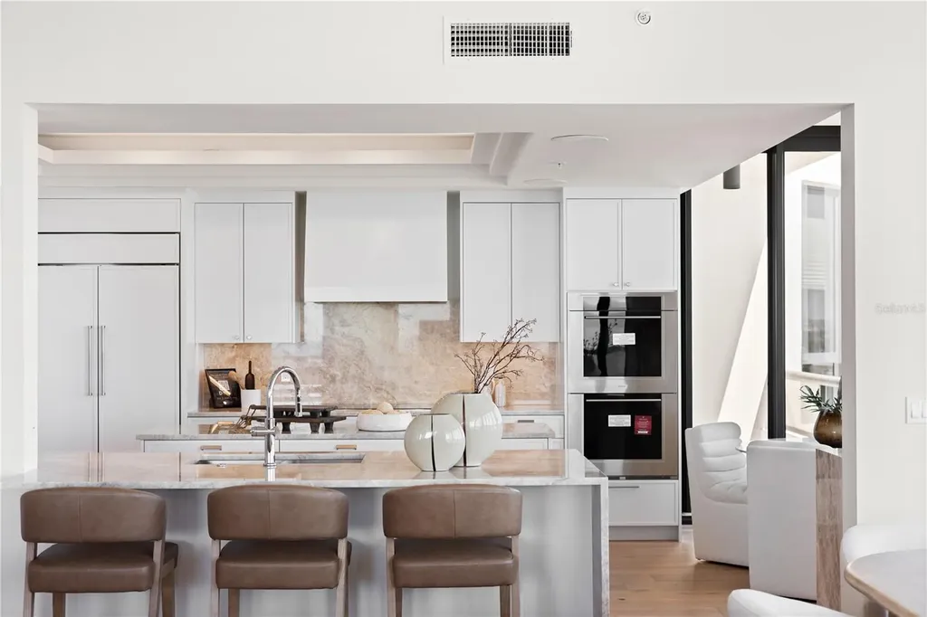 415 L Ambiance Drive Longboat Key FL 34228