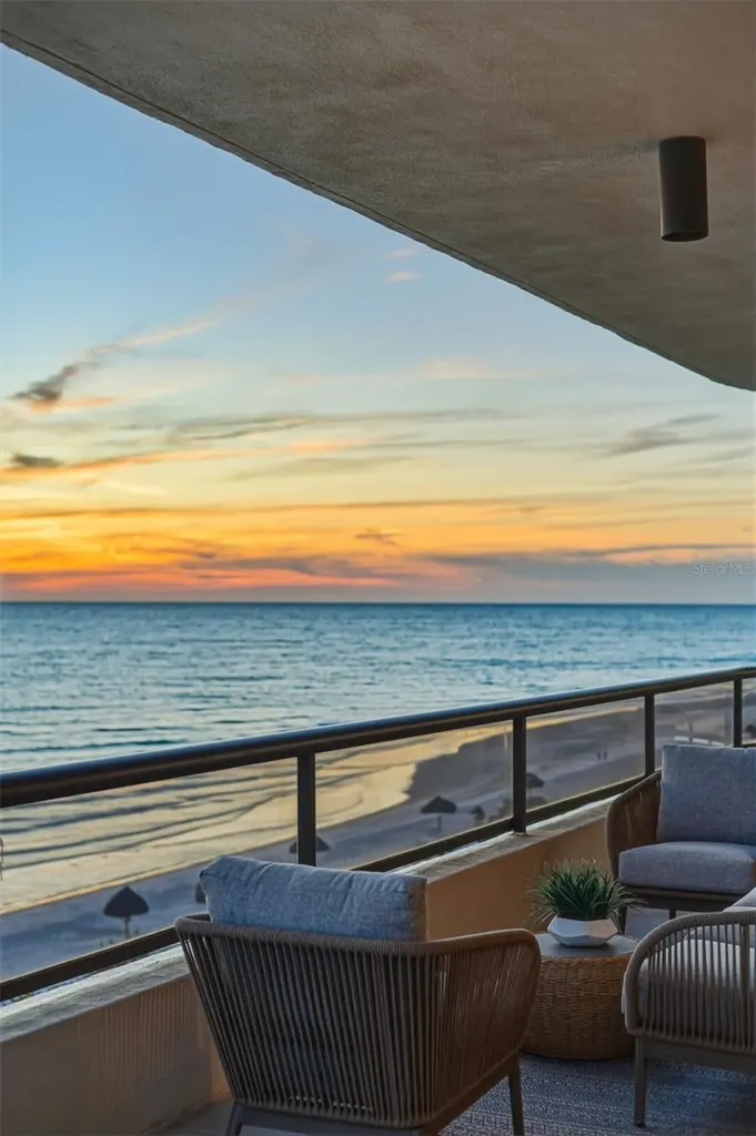 415 L Ambiance Drive Longboat Key FL 34228