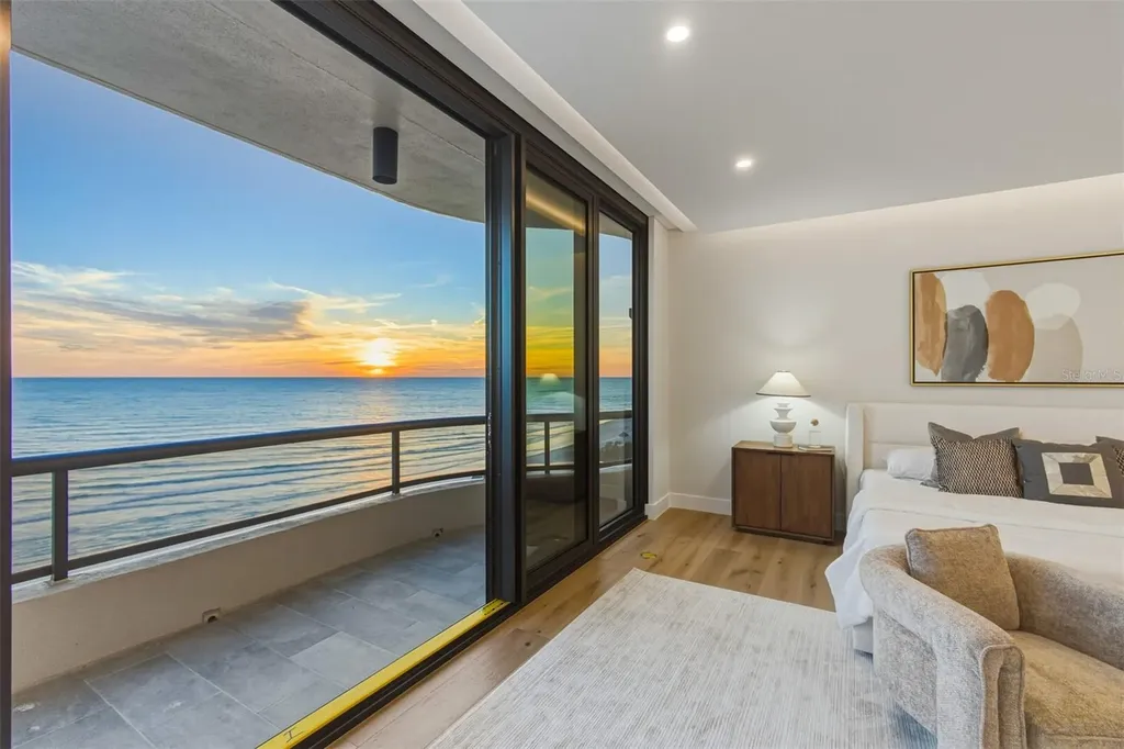 415 L Ambiance Drive Longboat Key FL 34228