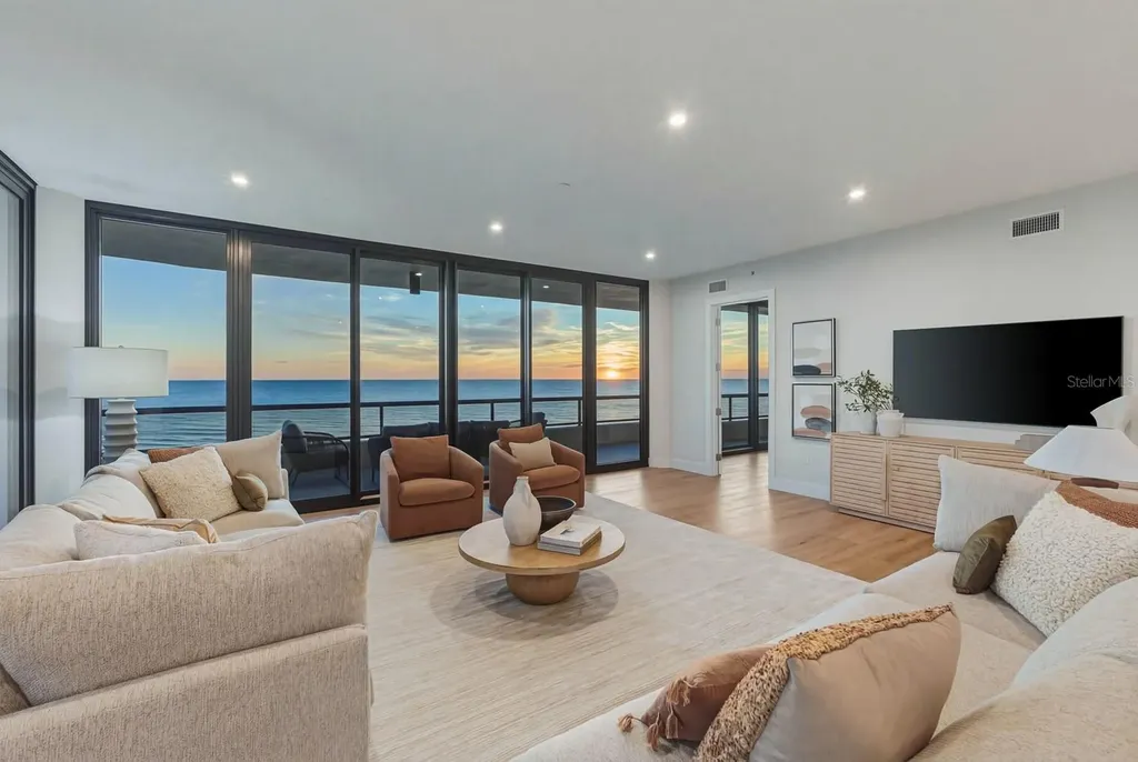 415 L Ambiance Drive Longboat Key FL 34228