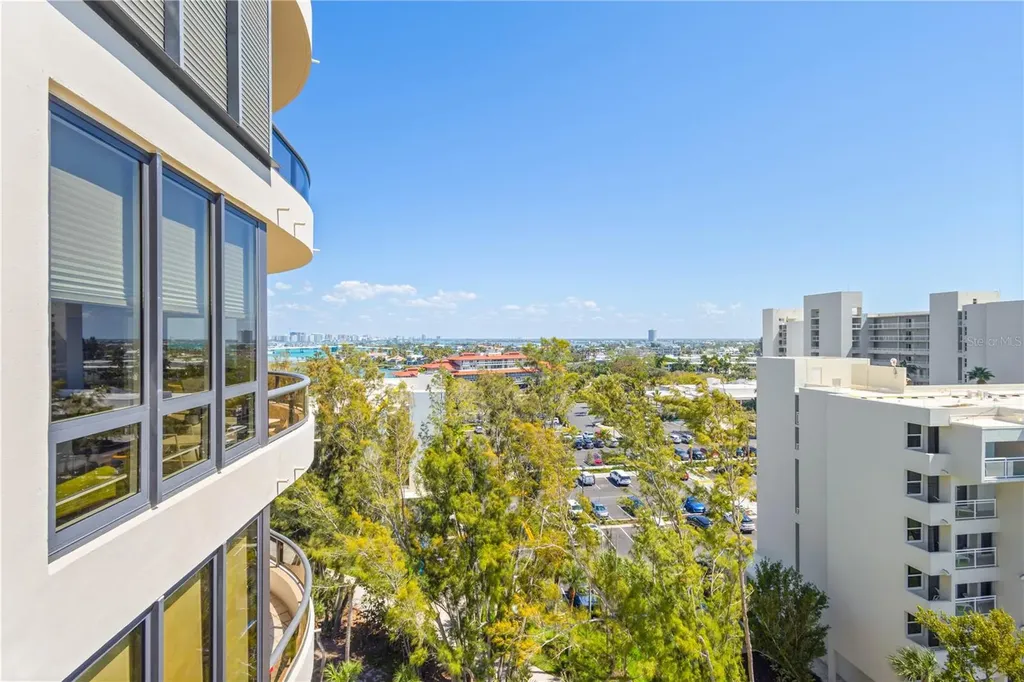 415 L Ambiance Drive Longboat Key FL 34228