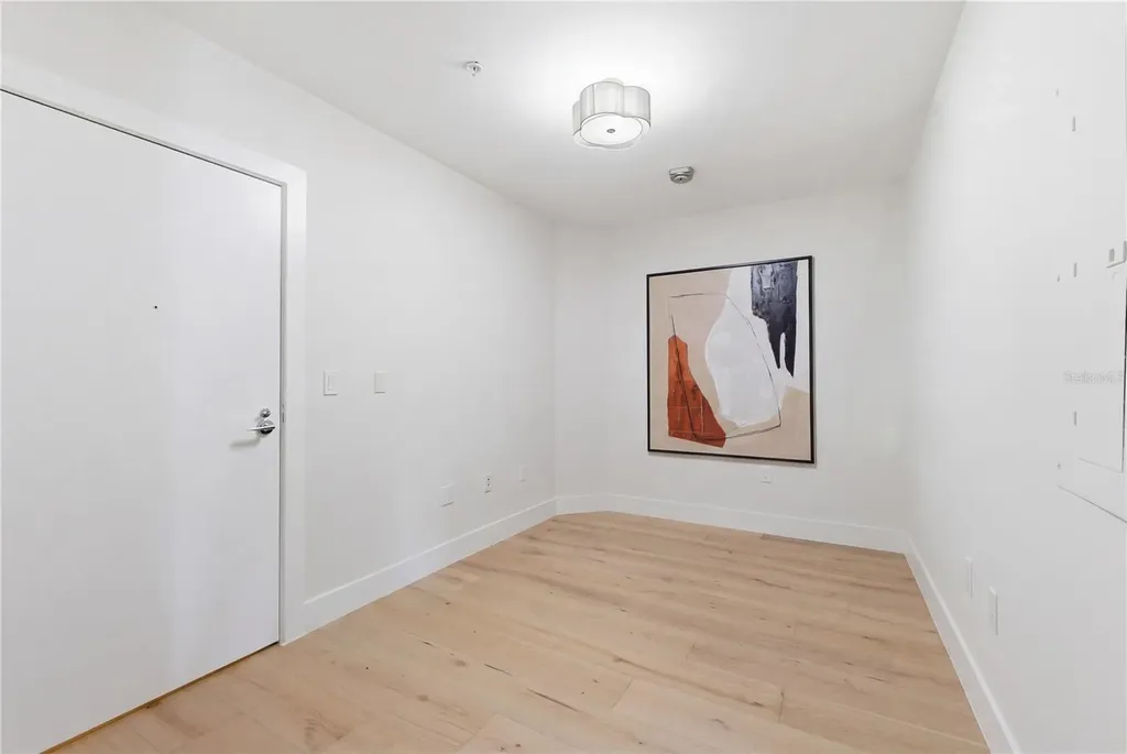 415 L Ambiance Drive Longboat Key FL 34228