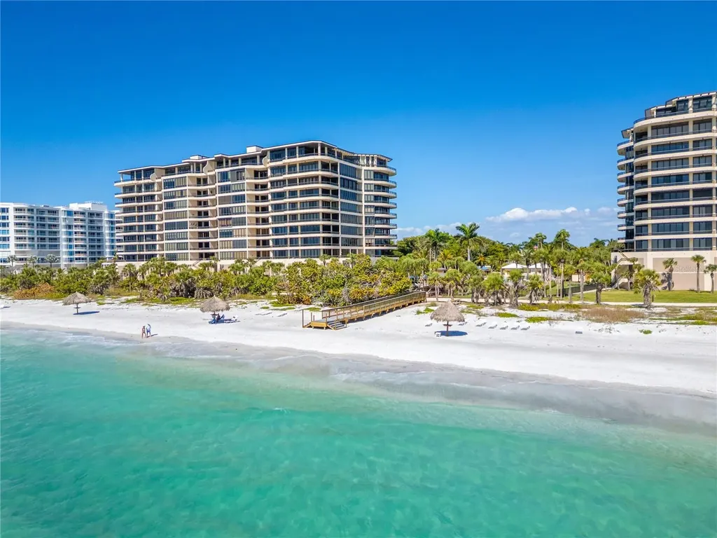 415 L Ambiance Drive Longboat Key FL 34228