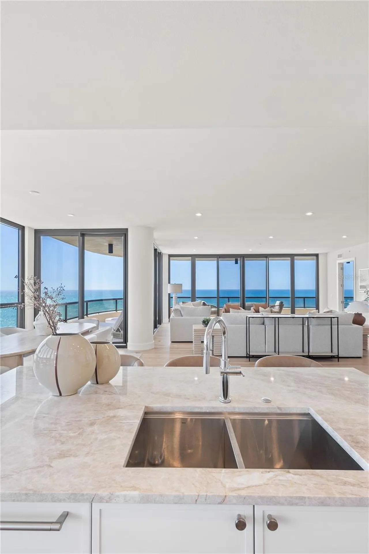 415 L Ambiance Drive Longboat Key FL 34228