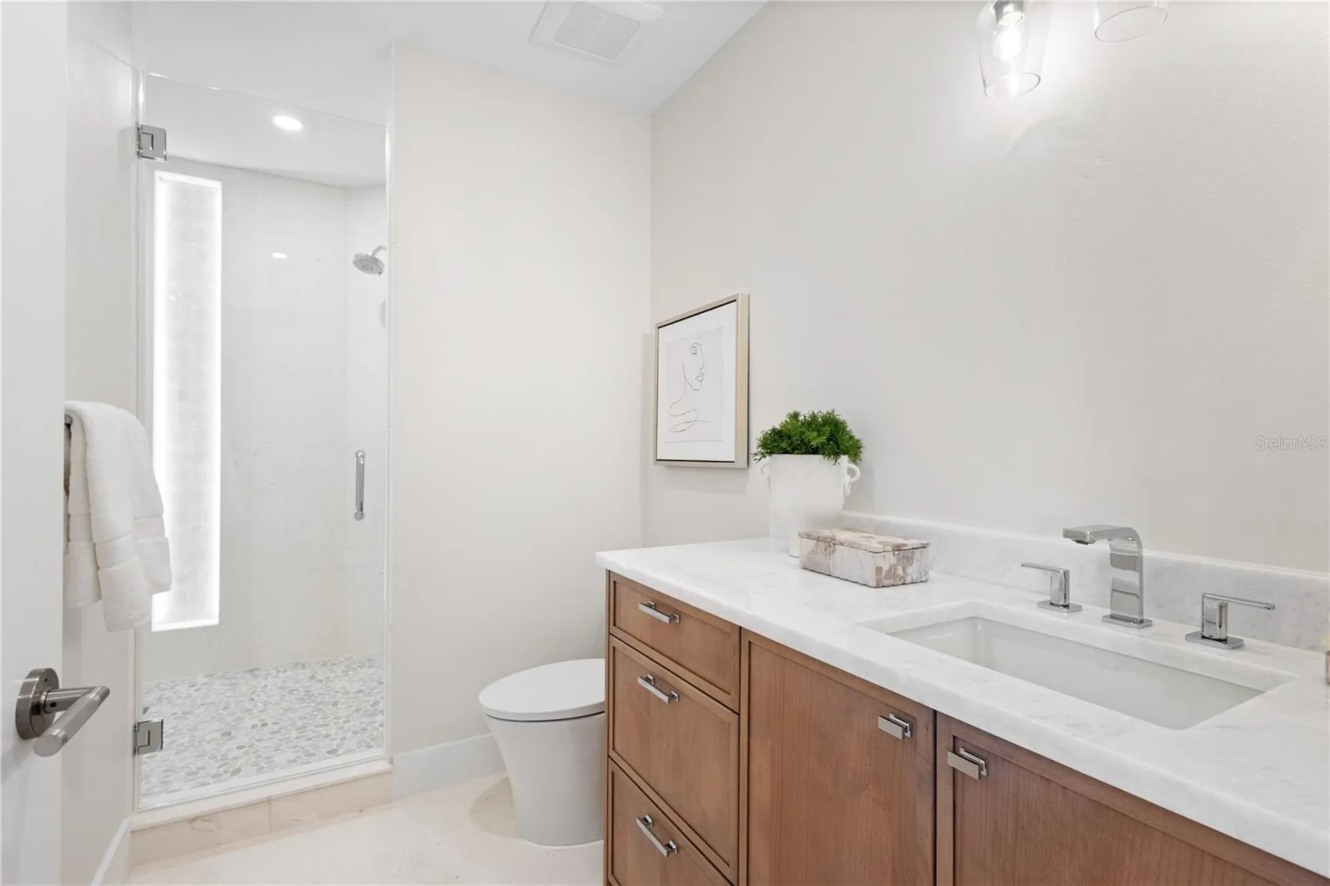 415 L Ambiance Drive Longboat Key FL 34228