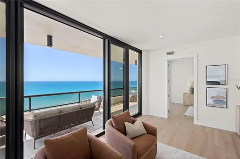 415 L Ambiance Drive Longboat Key FL 34228
