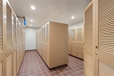 415 L Ambiance Drive Longboat Key FL 34228