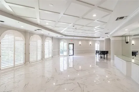 415 L Ambiance Drive Longboat Key FL 34228