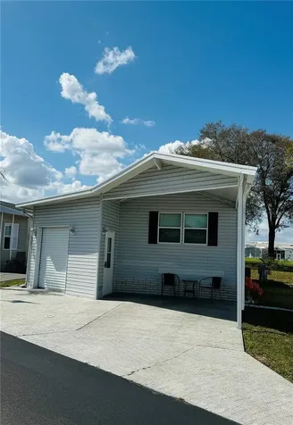 627 Arnold Palmer Drive Davenport FL 33837