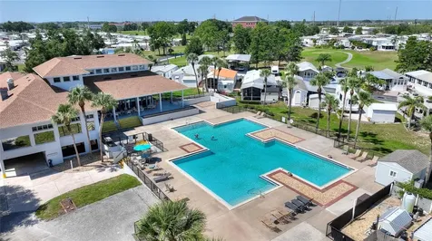 627 Arnold Palmer Drive Davenport FL 33837