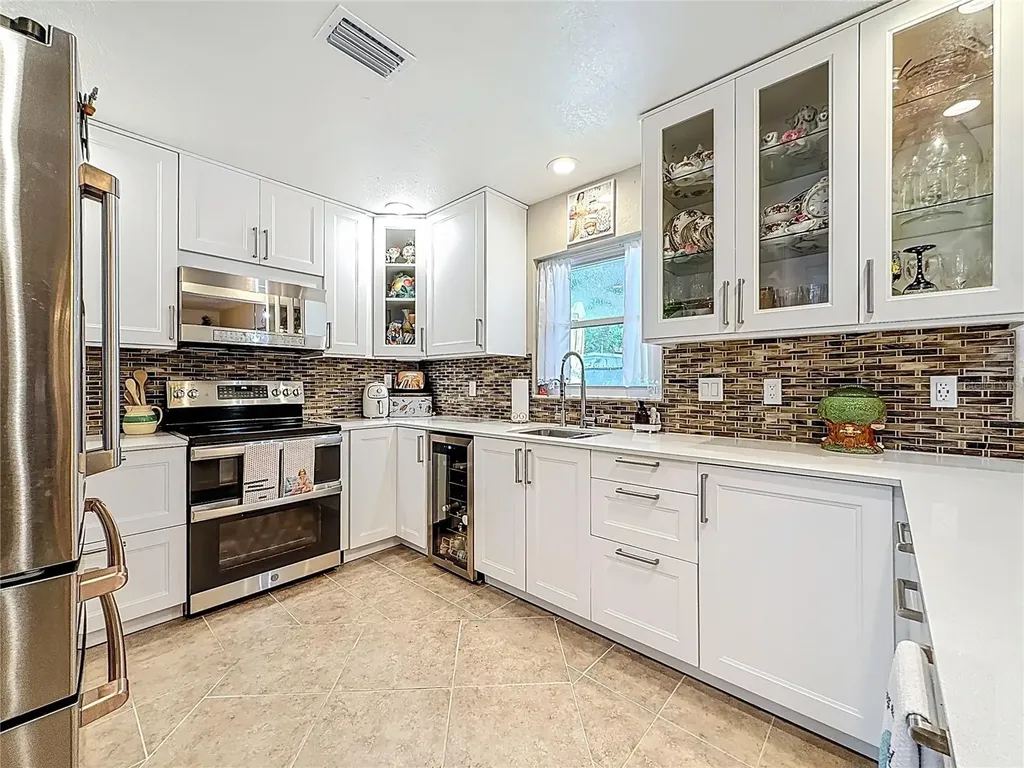 304 Mindy Drive Largo FL 33771
