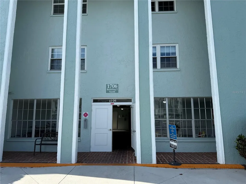 1706 Belleair Forest Drive Belleair FL 33756