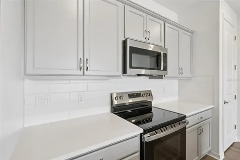 31477 Spanish Mission Road San Antonio FL 33576