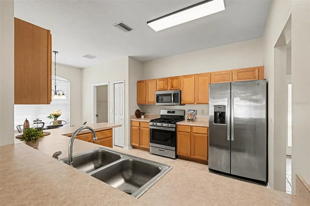 30631 Nickerson Loop Wesley Chapel FL 33543