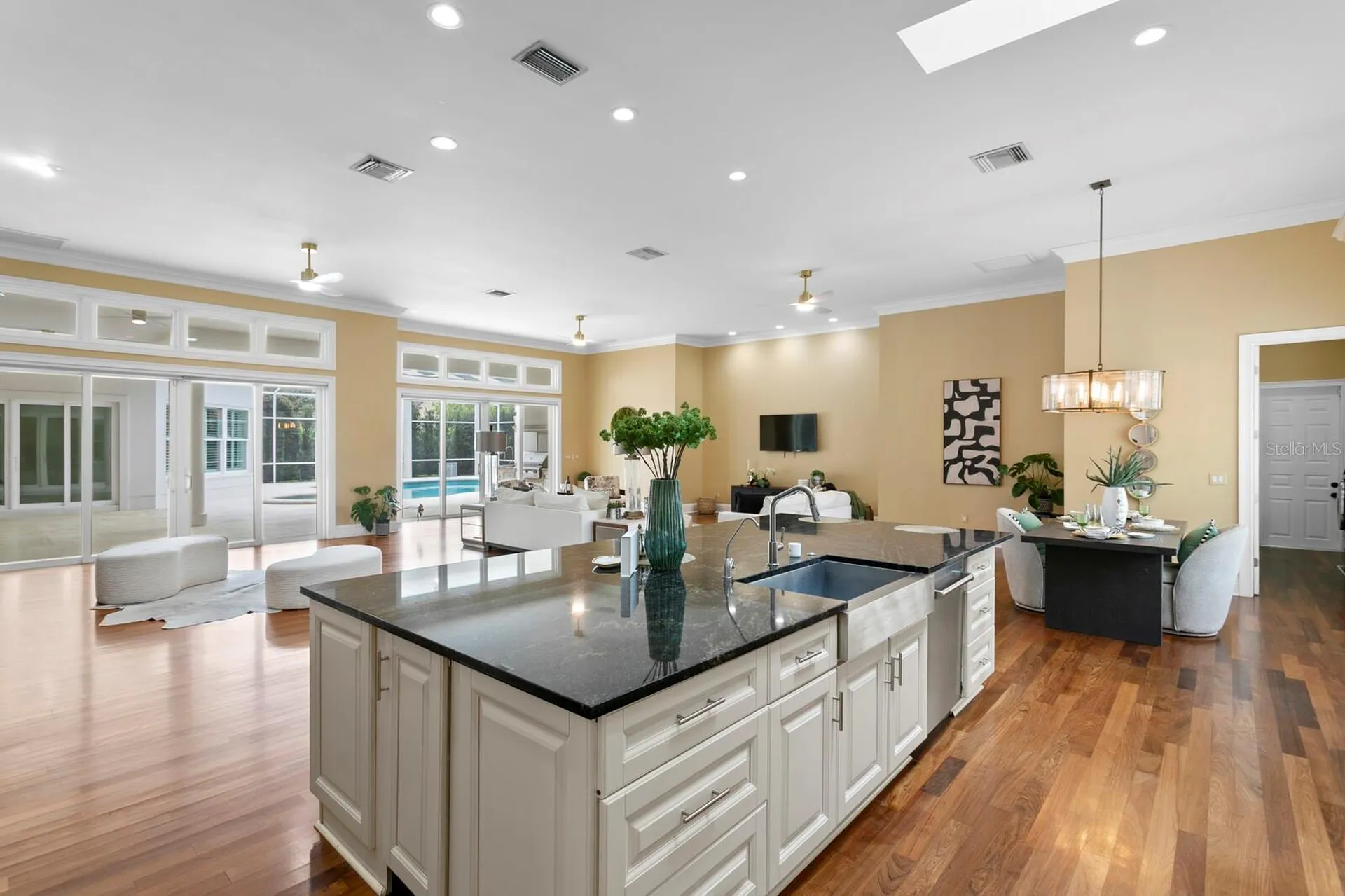 16504 Avila Boulevard Tampa FL 33613